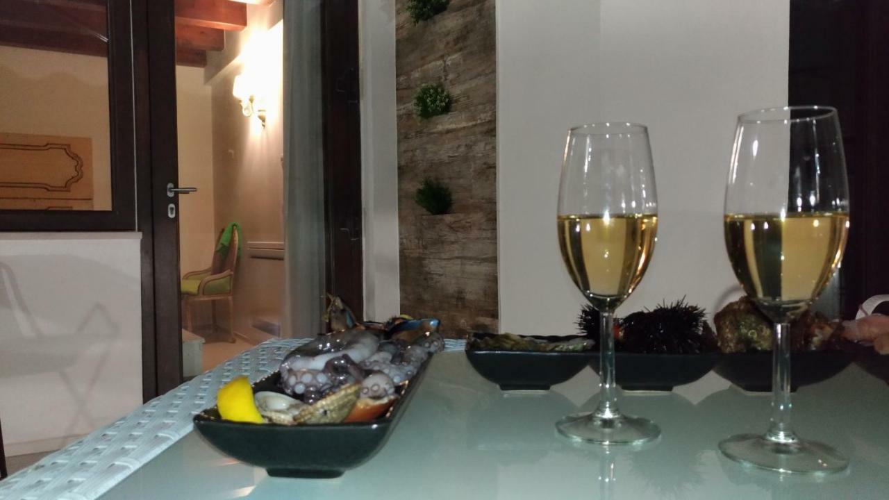 B&B Re Apartments Palazzo Muscati Molfetta Eksteriør bilde